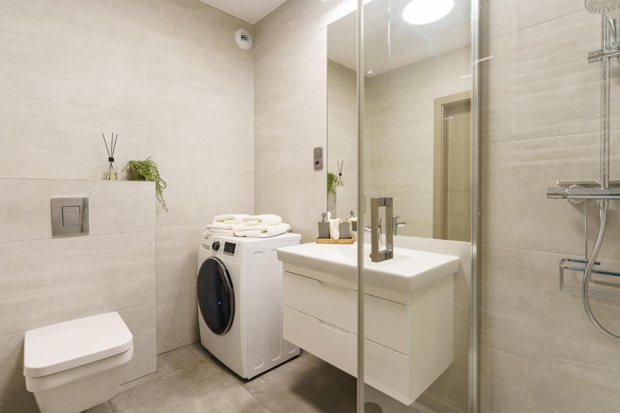 Apartamenty Fenomen - Premium Park & Sea, Nadmorskie Tarasy Free Parking, Swimming Pool, Sauna And Other! Kolobrzeg Bagian luar foto