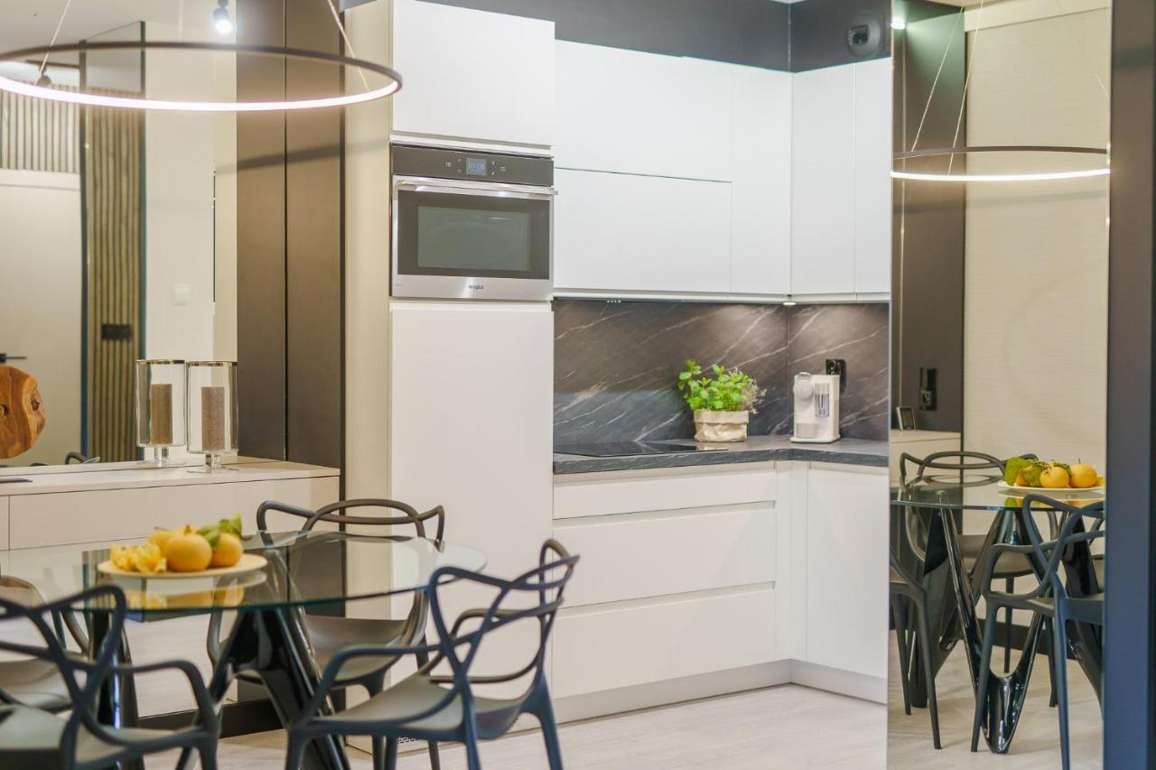 Apartamenty Fenomen - Premium Park & Sea, Nadmorskie Tarasy Free Parking, Swimming Pool, Sauna And Other! Kolobrzeg Bagian luar foto